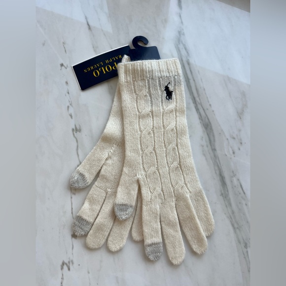 Ralph Lauren cashmere gloves - Picture 5 of 6